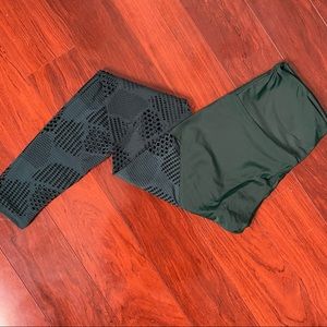 Onzie high-waisted laser-cut honeycomb leggings.